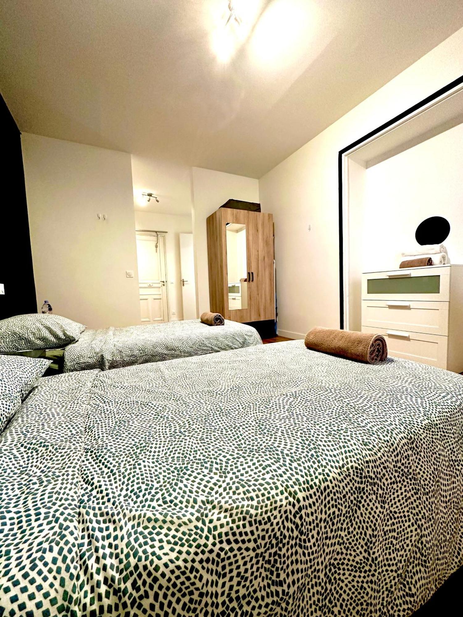 Apartment Champs Elysees 3 Paris Exterior photo
